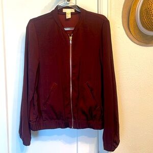 H&M light jacket with zipper